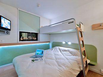 Ibis Budget Brugge Centrum Station Hotel *