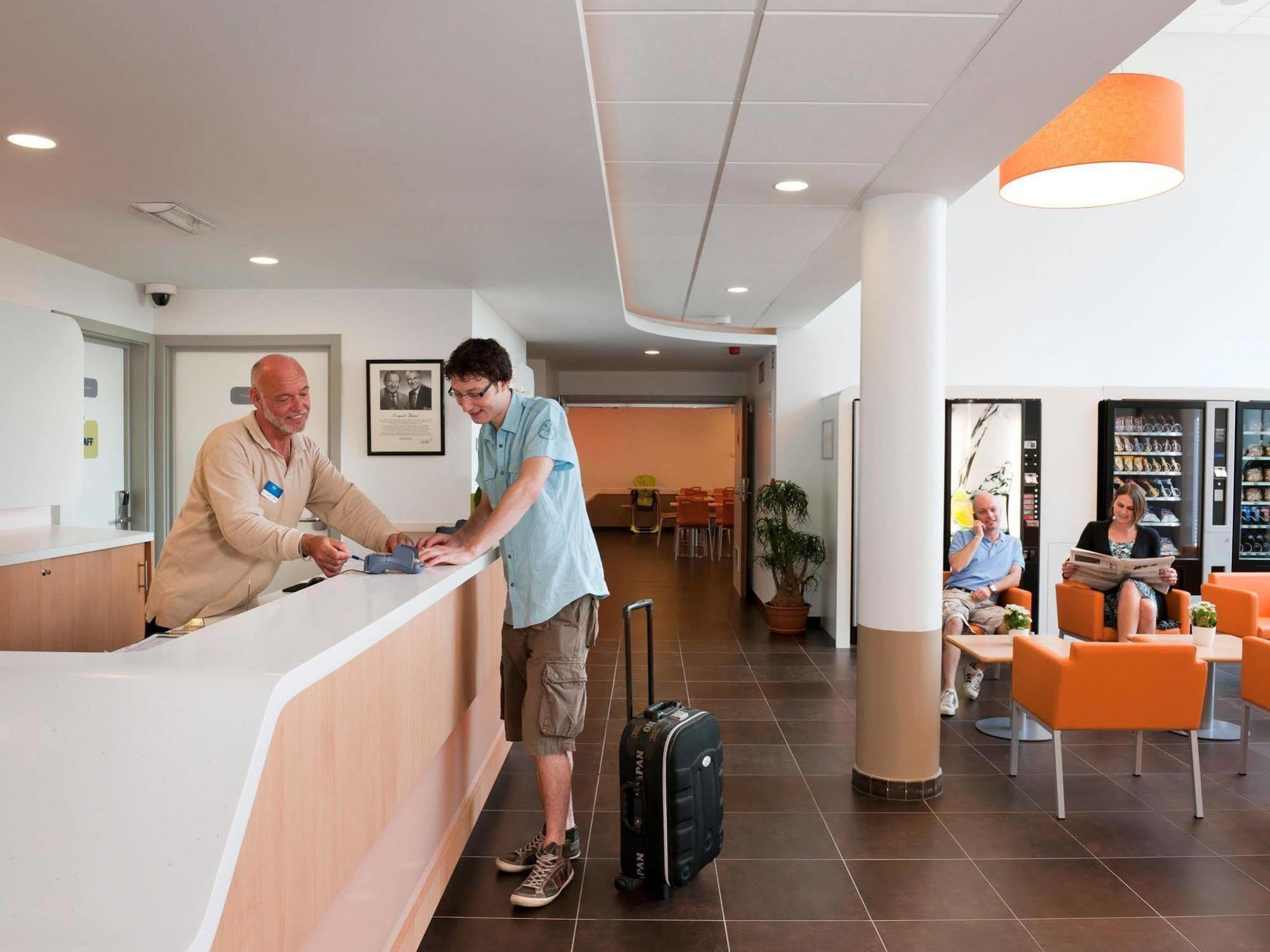 Ibis Budget Brugge Centrum Station Hotel Bruges