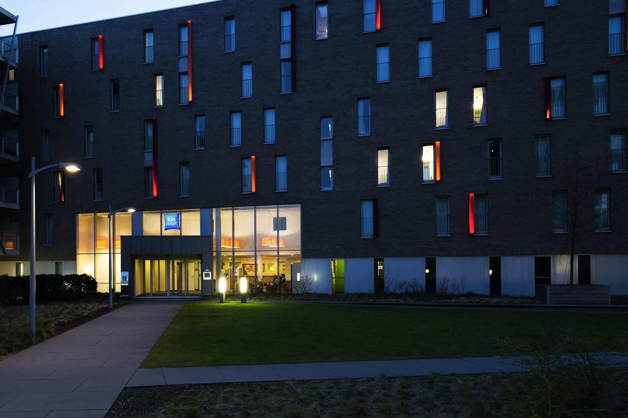 Ibis Budget Brugge Centrum Station Hotel